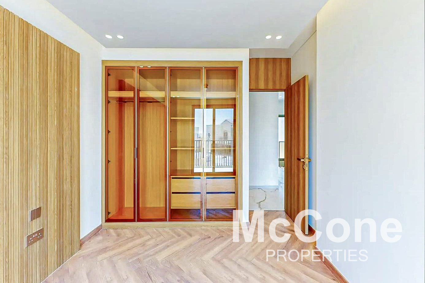 3 Bedroom Townhouse for Rent in Jasmine Lane, Jumeirah Golf Estates — photograph 10 of 18