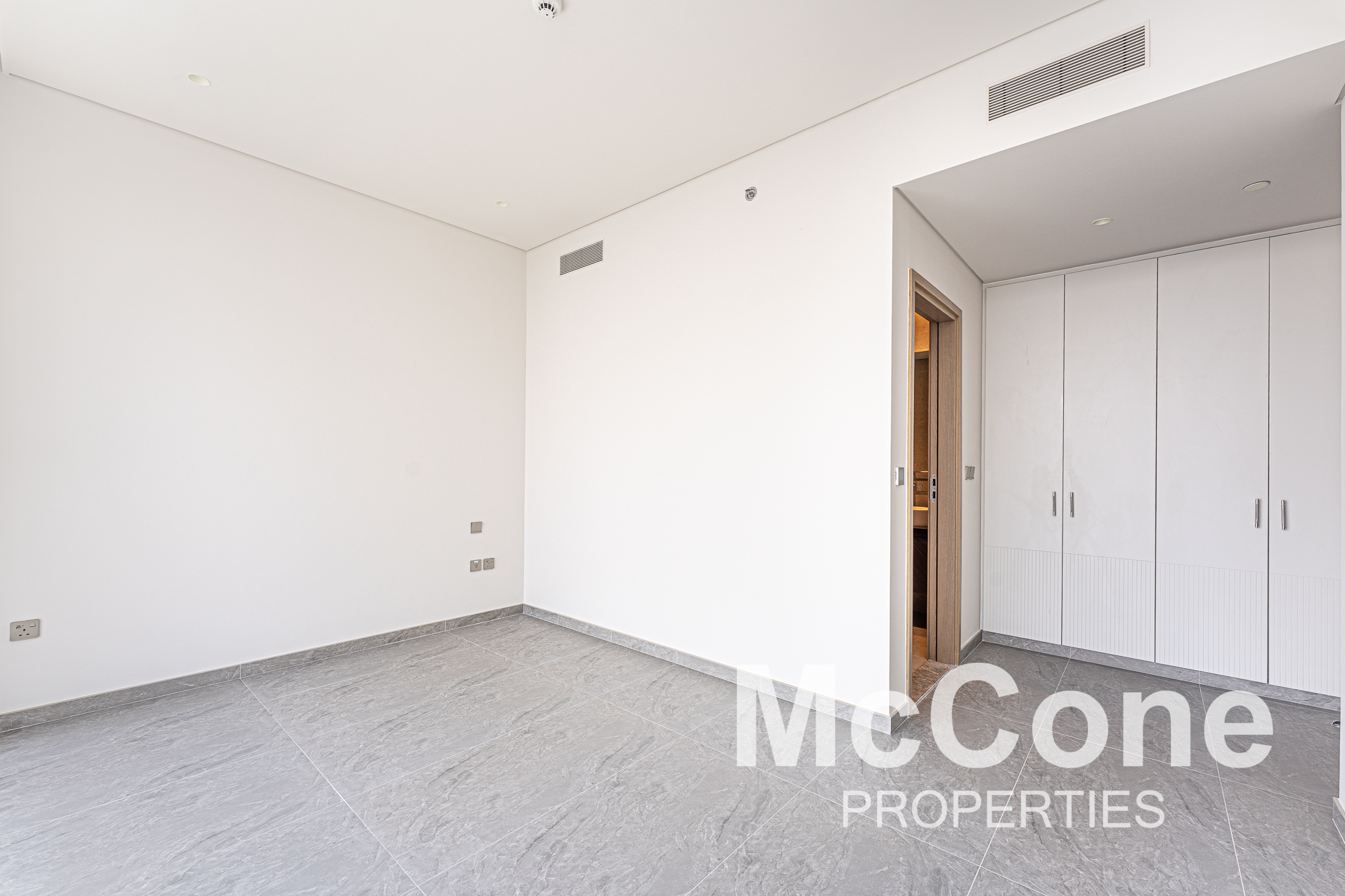 3 Bedroom Apartment for Rent in Peninsula Four, Business Bay — photo 7 of 20
