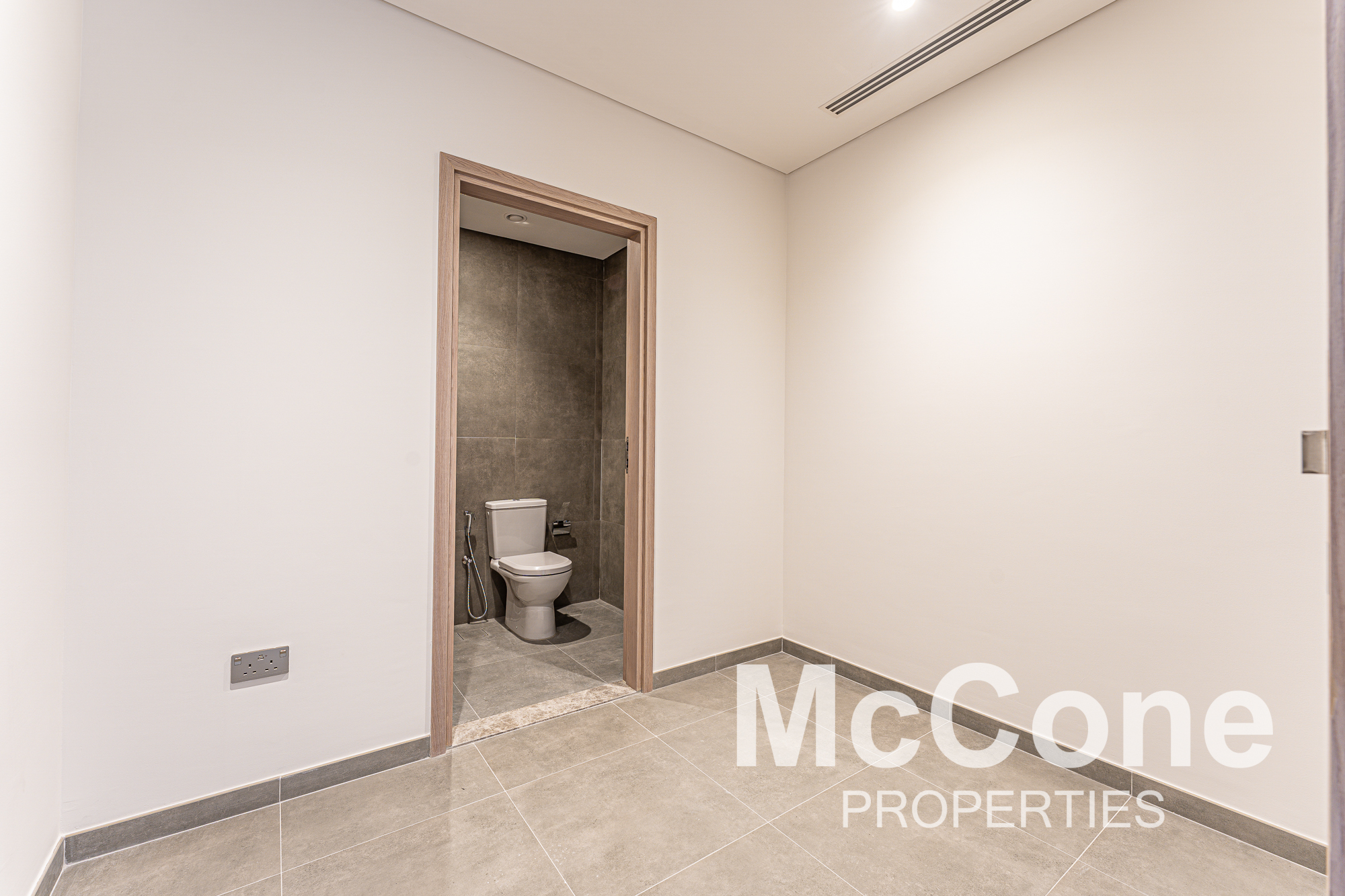 3 Bedroom Apartment for Rent in Peninsula Four, Business Bay — photograph 19 of 20