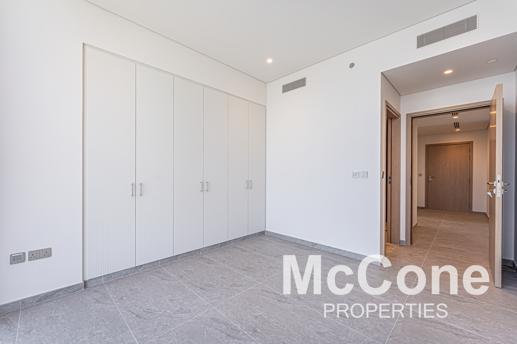 3 Bedroom Apartment for Rent in Peninsula Four, Business Bay — photograph 10 of 20