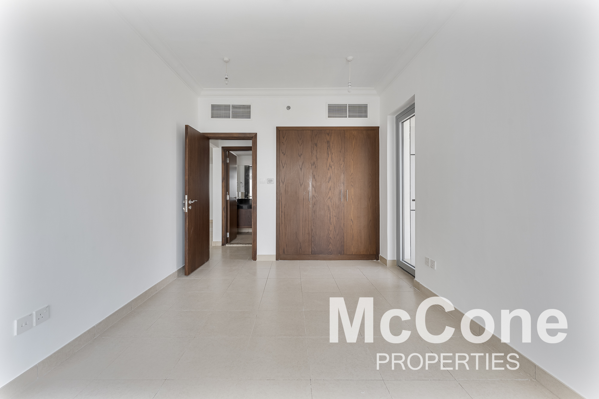 1 Bedroom Apartment for Rent in 8 Boulevard Walk, Downtown Dubai — photo 6 of 20