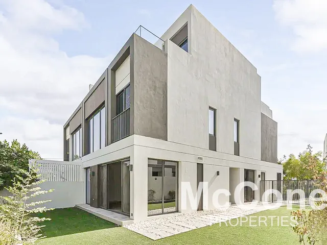 4 Bedroom Villa for Rent in Aura 1, Tilal Al Ghaf