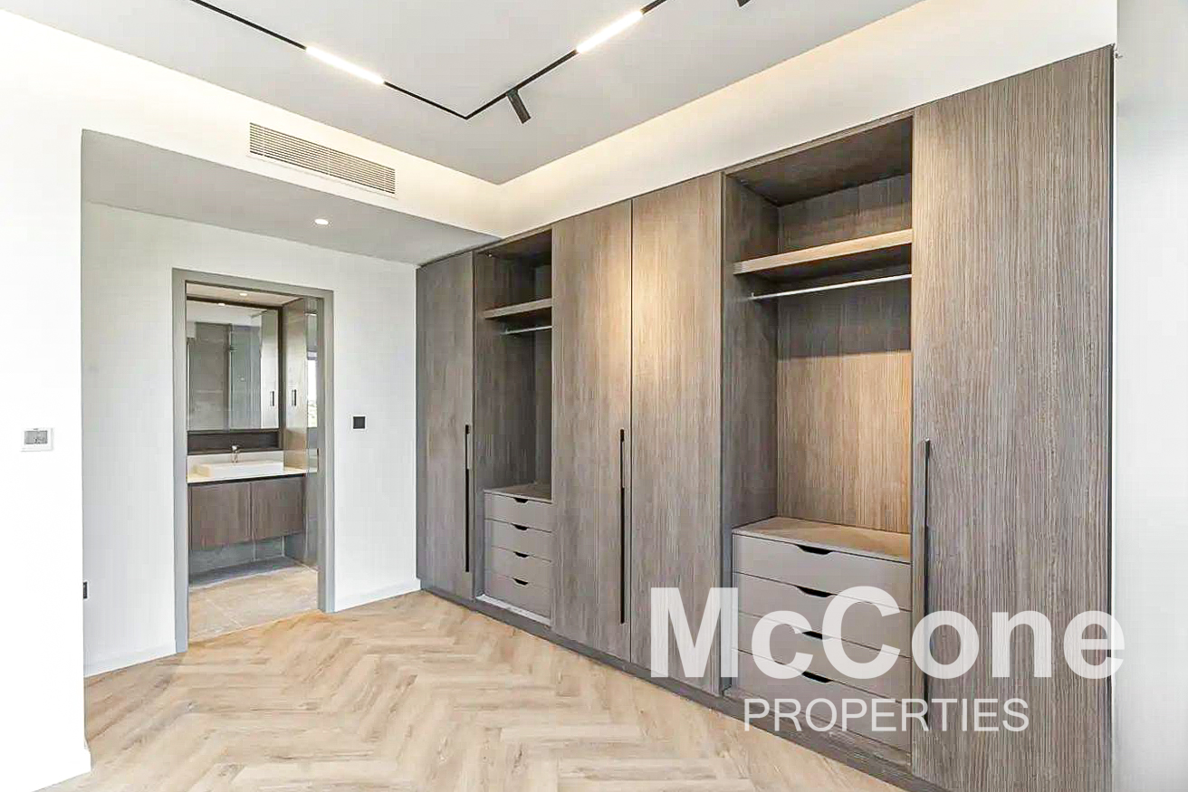 4 Bedroom Villa for Rent in Aura 1, Tilal Al Ghaf — photograph 10 of 24