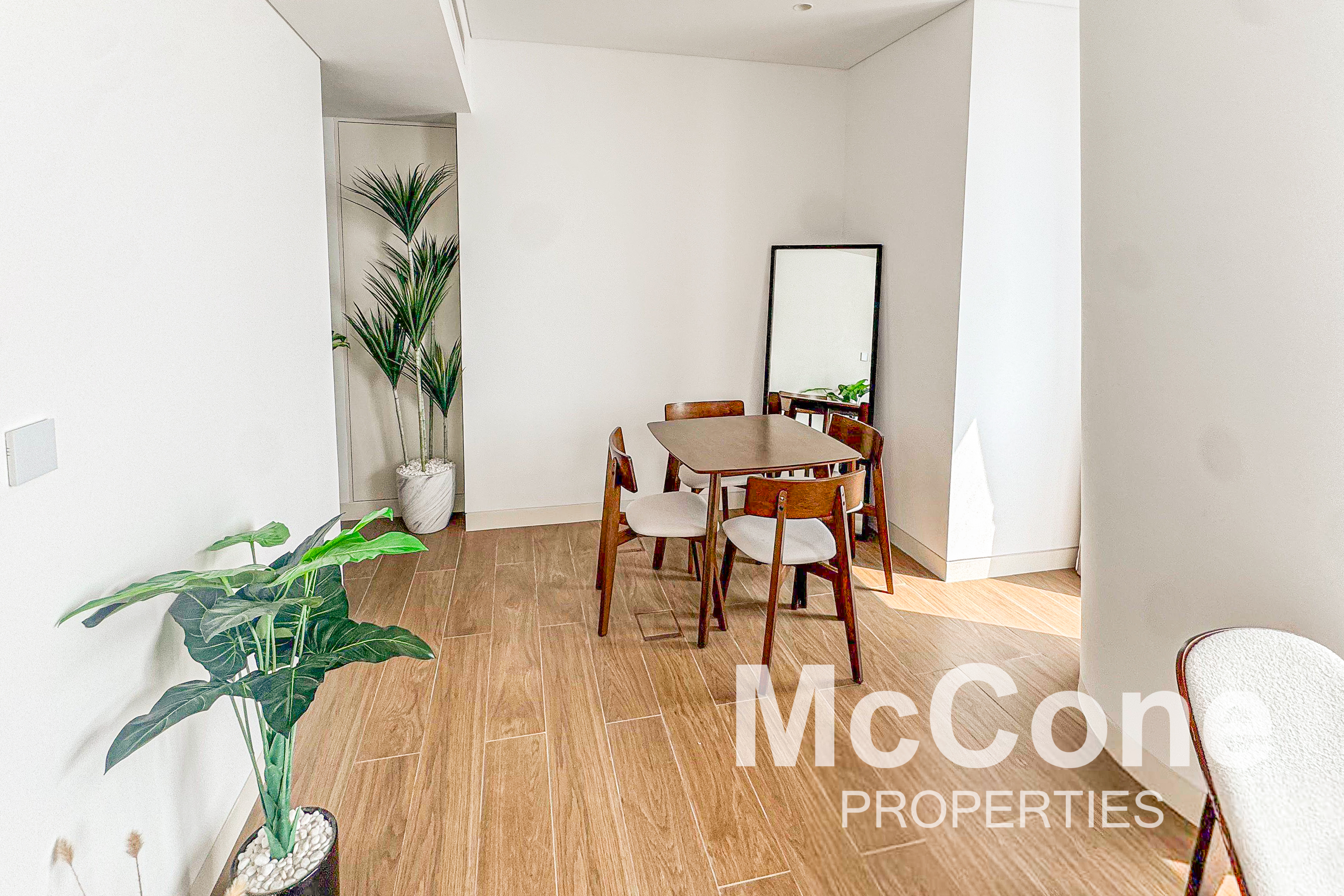 1 Bedroom Apartment for Rent in Uptown Tower, Jumeirah Lake Towers — photo 4 of 16