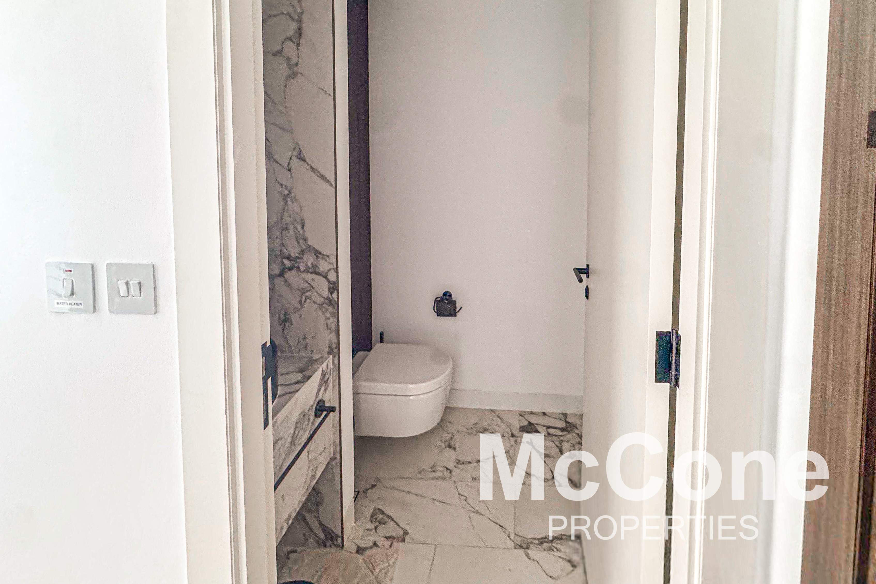 1 Bedroom Apartment for Rent in Uptown Tower, Jumeirah Lake Towers — photograph 12 of 16