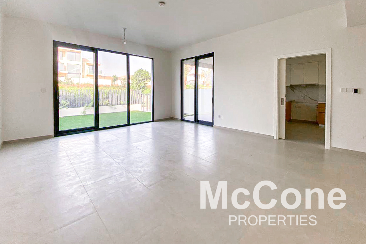 4 Bedroom Townhouse for Rent in Jebel Ali Village Townhouses, Jebel Ali — photo 2 of 21
