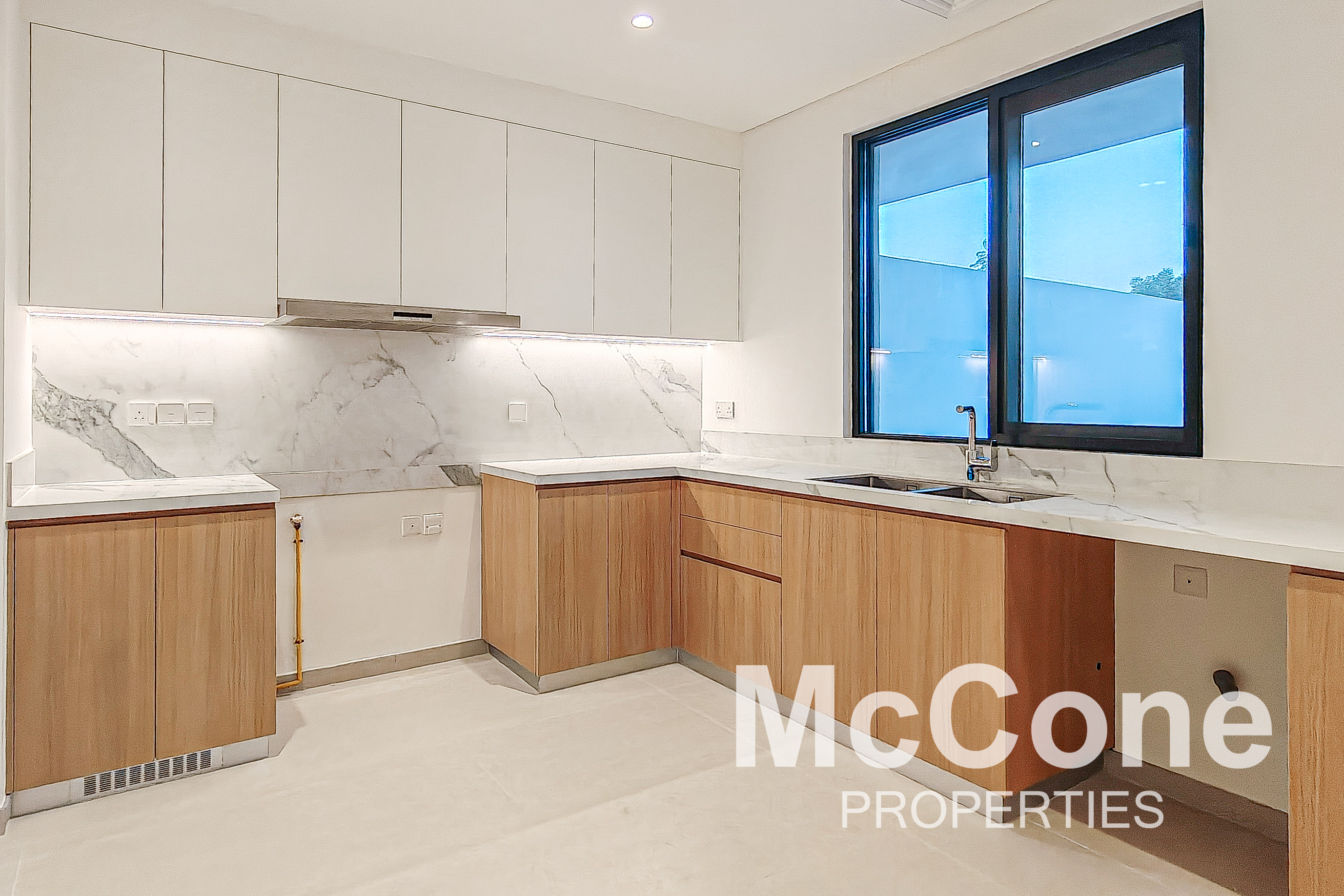 3 Bedroom Townhouse for Rent in Jebel Ali Village Townhouses, Jebel Ali — photo 3 of 10