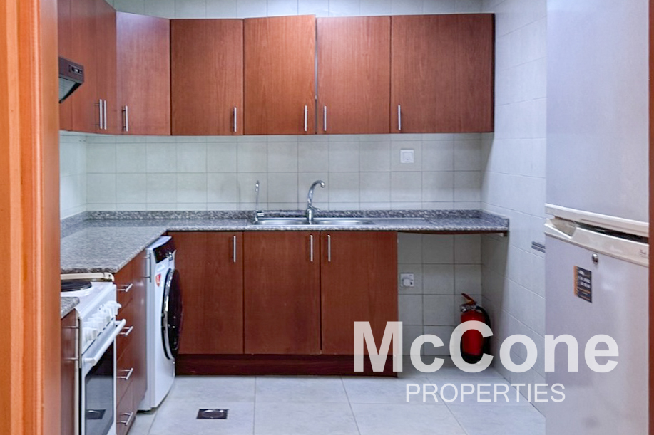 2 Bedroom Apartment for Rent in MAG 218, Dubai Marina — photo 3 of 14