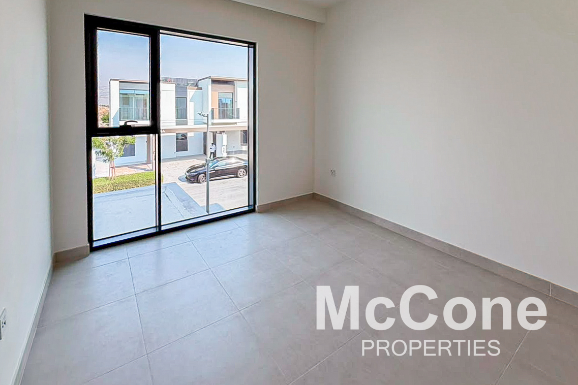 3 Bedroom Townhouse for Rent in May, Arabian Ranches 3 — photo 7 of 10