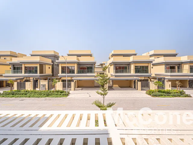 4 Bedroom Townhouse for Rent in Portofino, Damac Lagoons