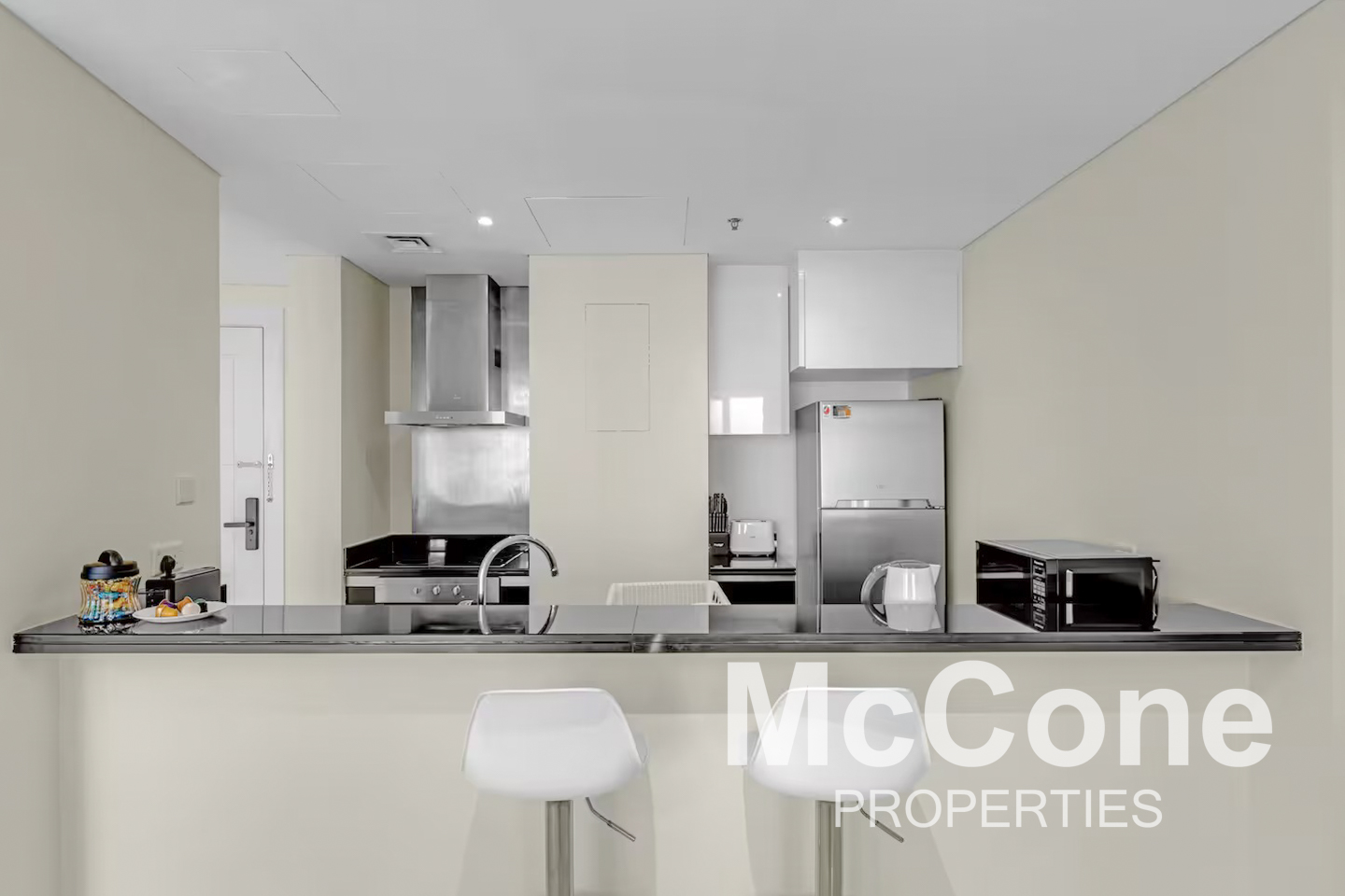 2 Bedroom Apartment for Rent in Damac Heights, Dubai Marina — photo 3 of 16