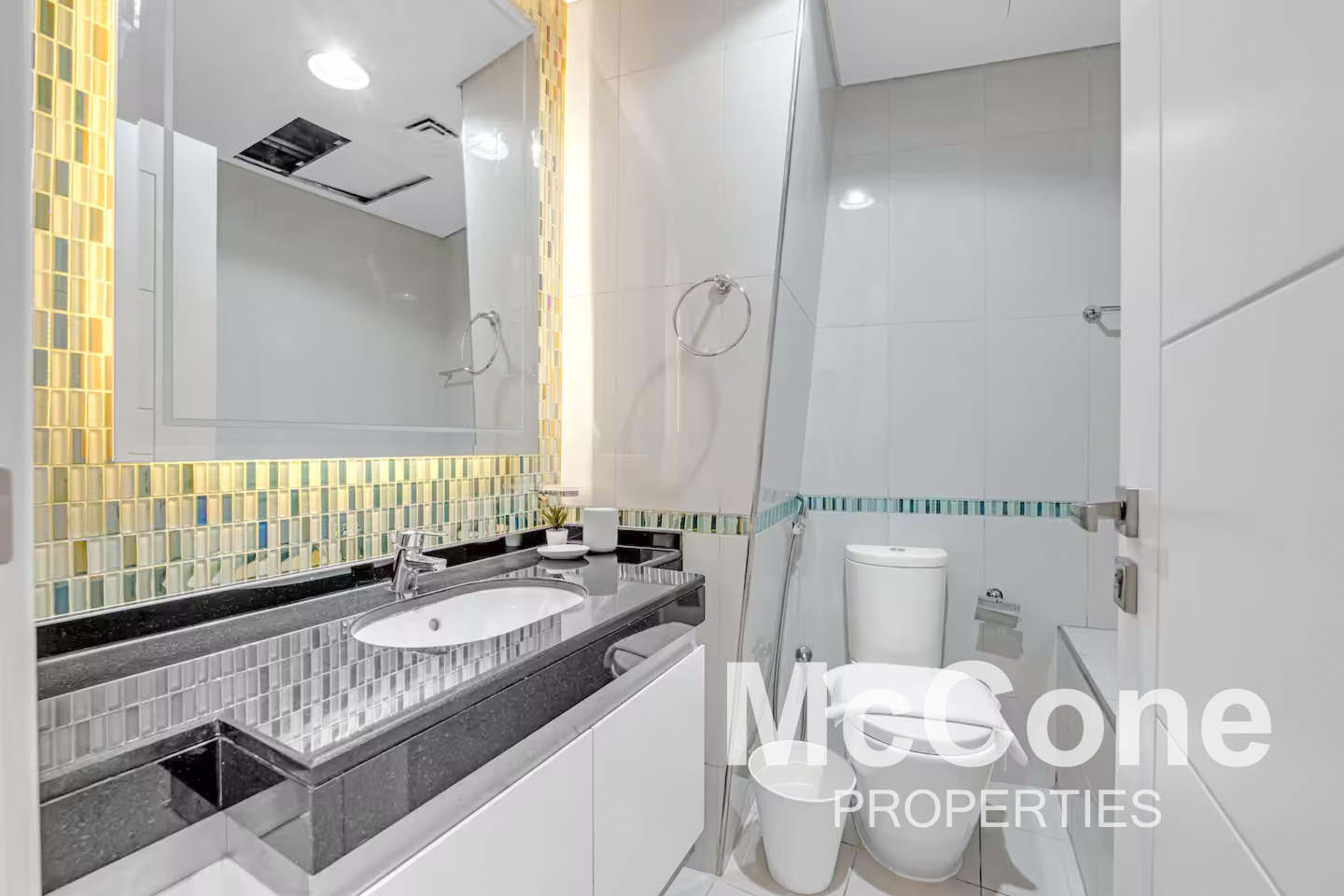 2 Bedroom Apartment for Rent in Damac Heights, Dubai Marina — photograph 15 of 16