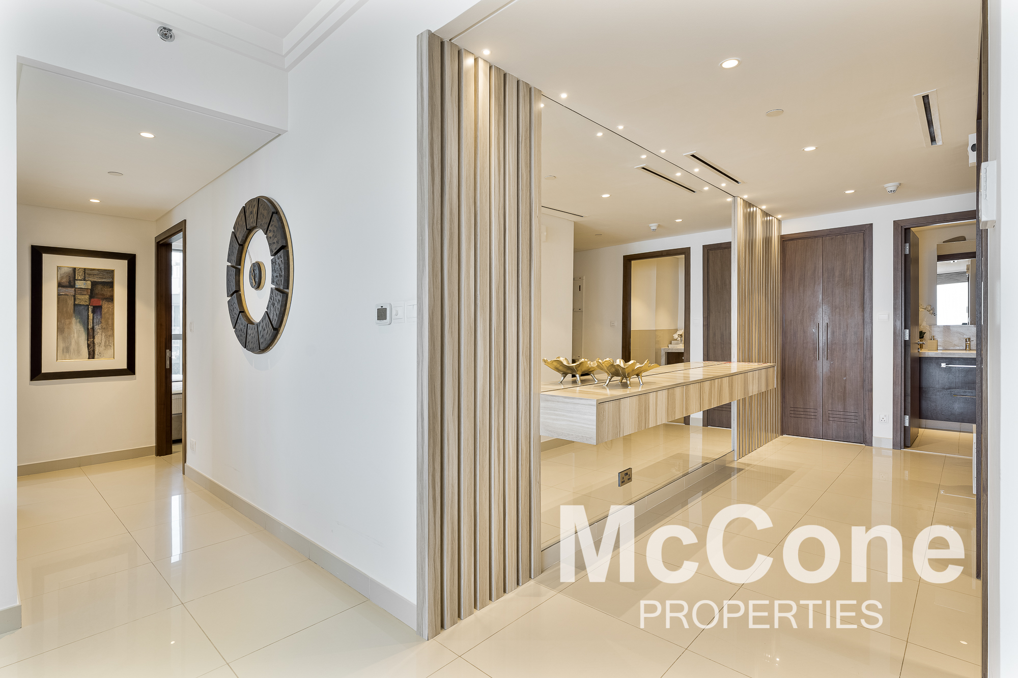 2 Bedroom Apartment for Rent in Boulevard Point, Downtown Dubai — photo 8 of 27