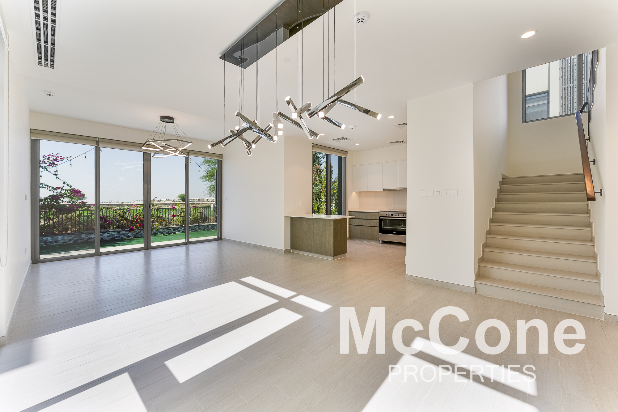 4 Bedroom Villa for Rent in Golf Links, Dubai South (Dubai World Central) — photo 2 of 30