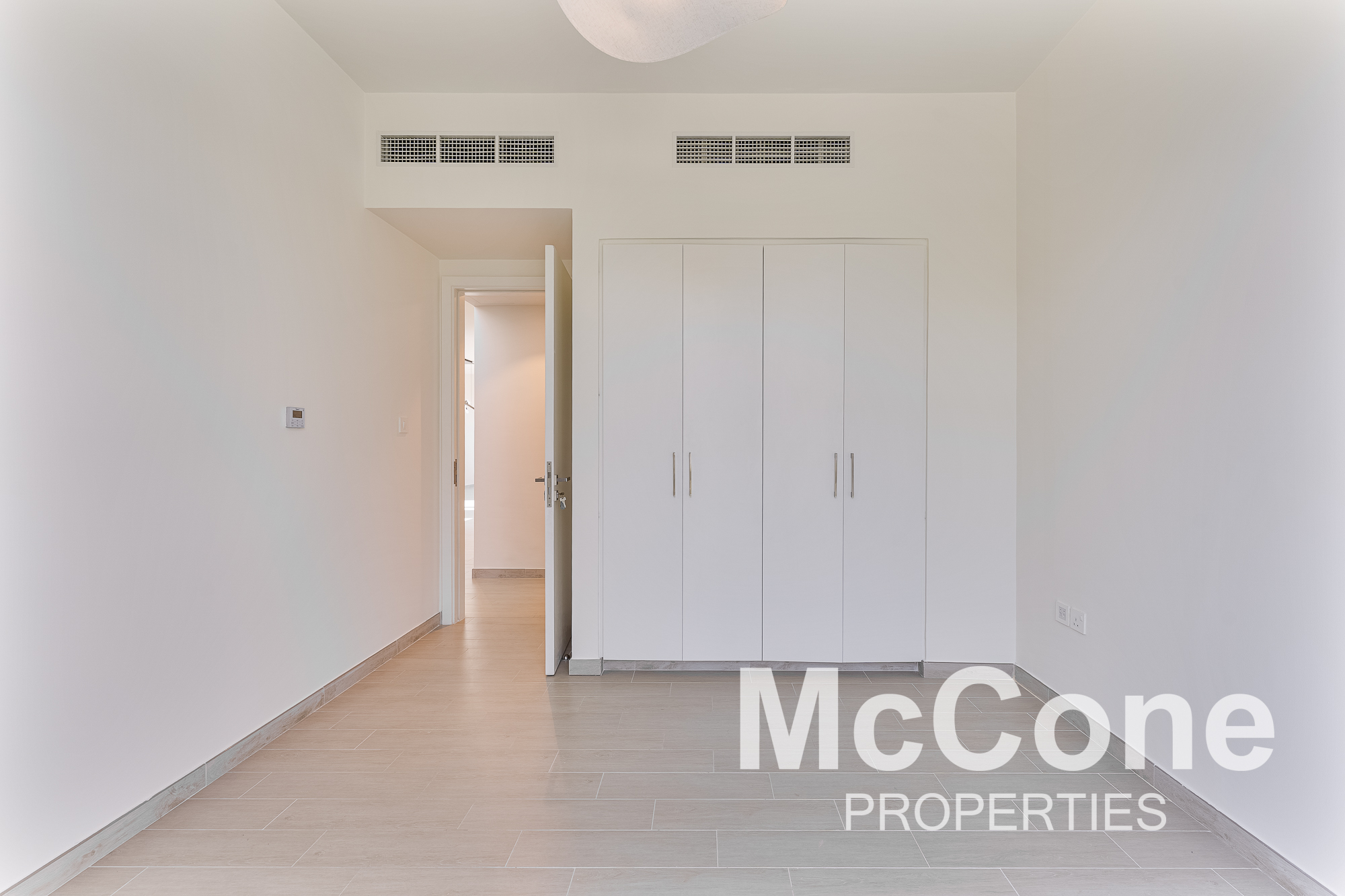 4 Bedroom Villa for Rent in Golf Links, Dubai South (Dubai World Central) — photograph 13 of 30