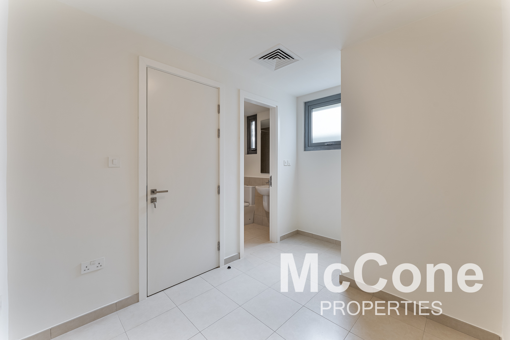 4 Bedroom Villa for Rent in Golf Links, Dubai South (Dubai World Central) — photograph 14 of 30