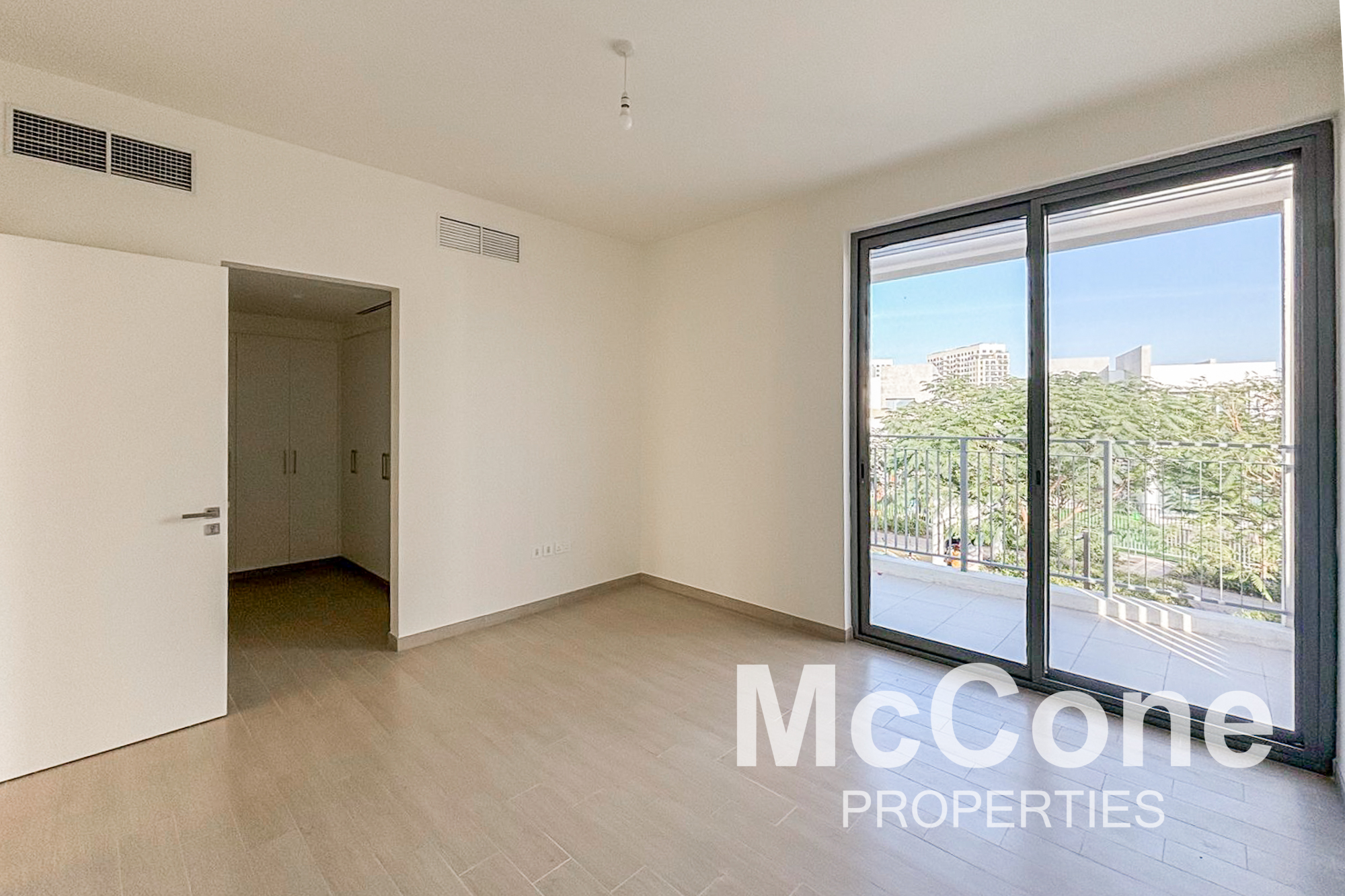 4 Bedroom Villa for Rent in Golf Links, Dubai South (Dubai World Central) — photograph 10 of 27