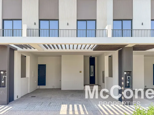 3 Bedroom Villa for Rent in Greenviews 2, Dubai South (Dubai World Central)