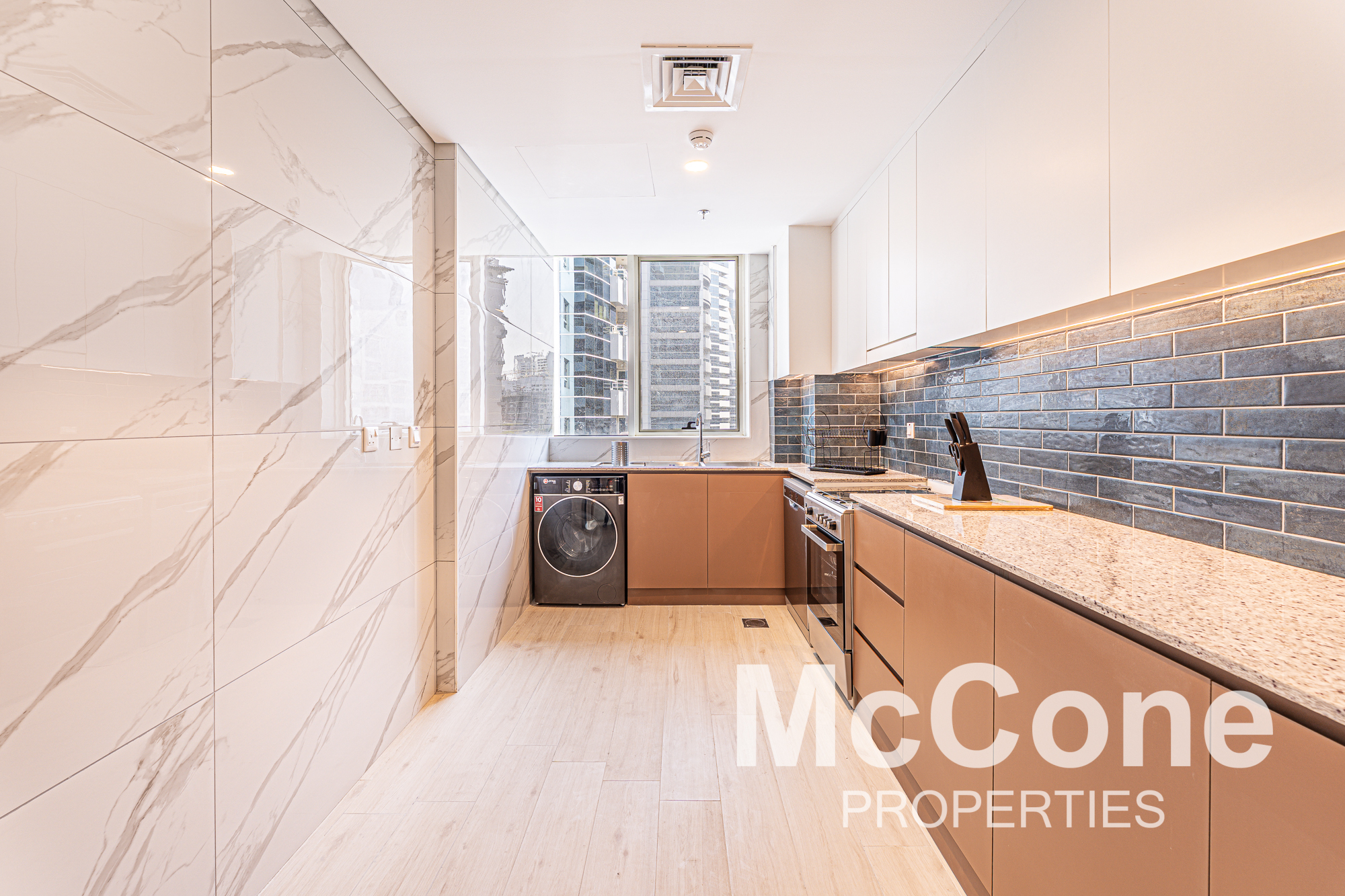 2 Bedroom Apartment for Rent in La Porta Living, Barsha Heights (Tecom) — photo 4 of 10