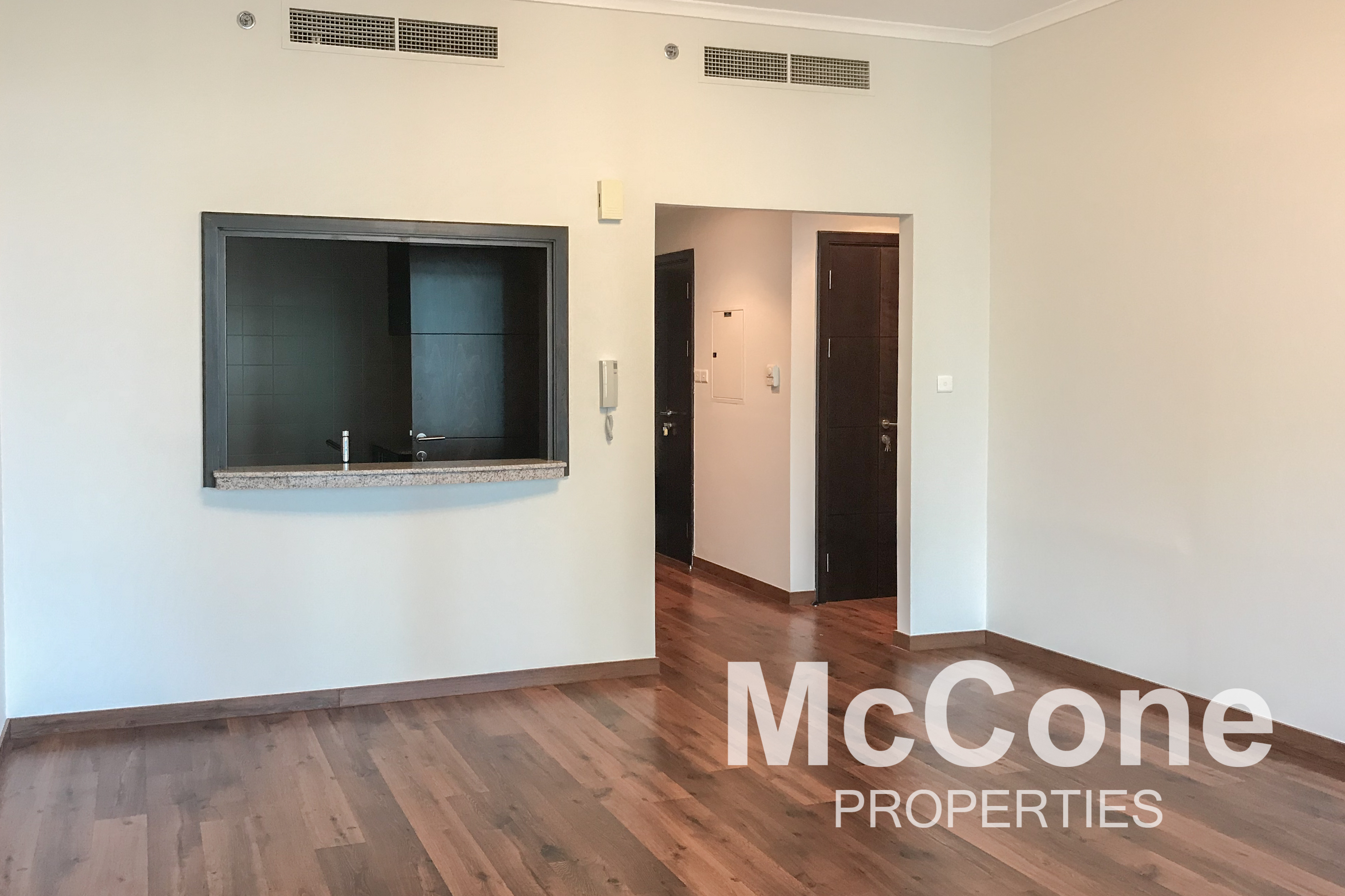 1 Bedroom Apartment for Rent in The Torch, Dubai Marina — photo 2 of 12