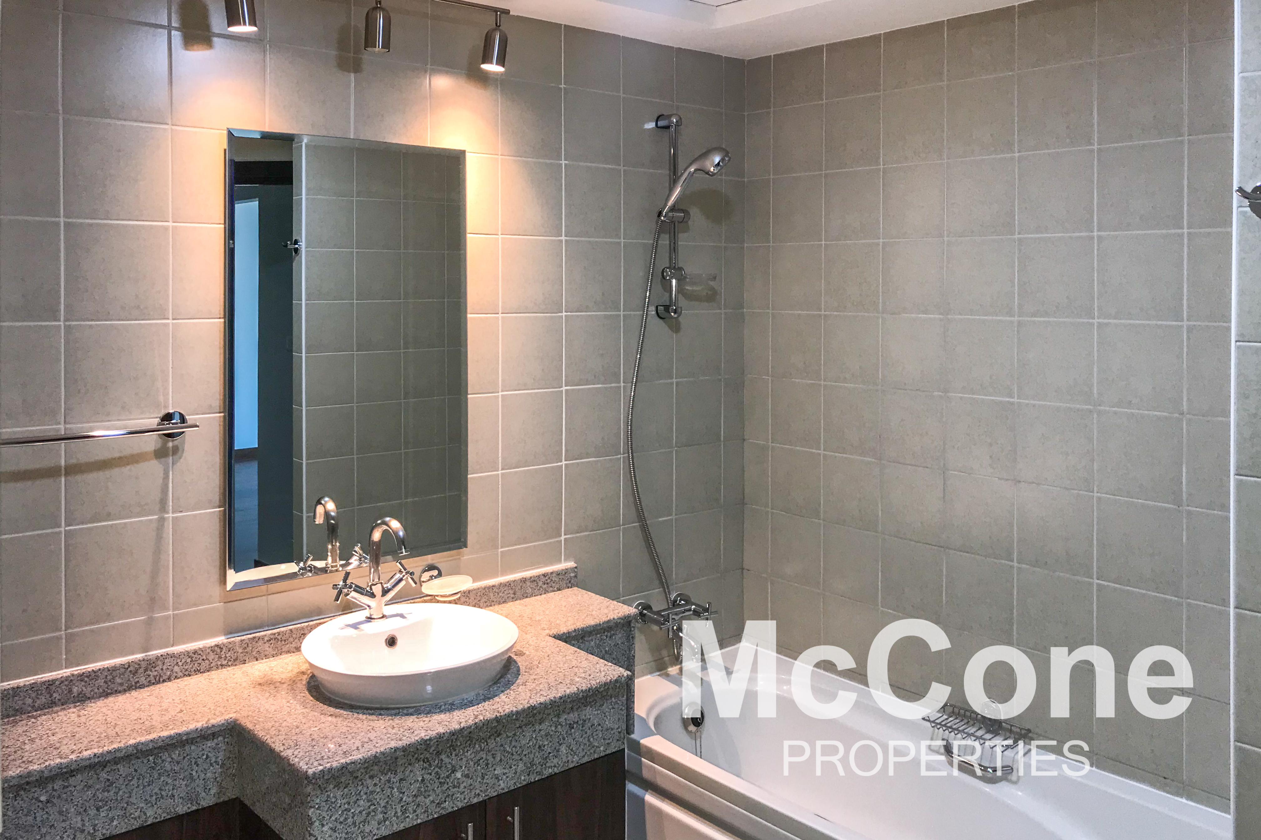 1 Bedroom Apartment for Rent in The Torch, Dubai Marina — photograph 11 of 12