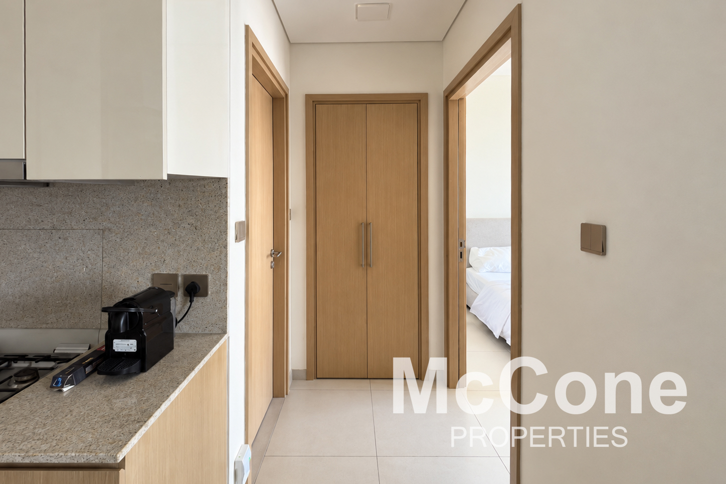 1 Bedroom Apartment for Rent in Burj Royale, Downtown Dubai — photo 5 of 12