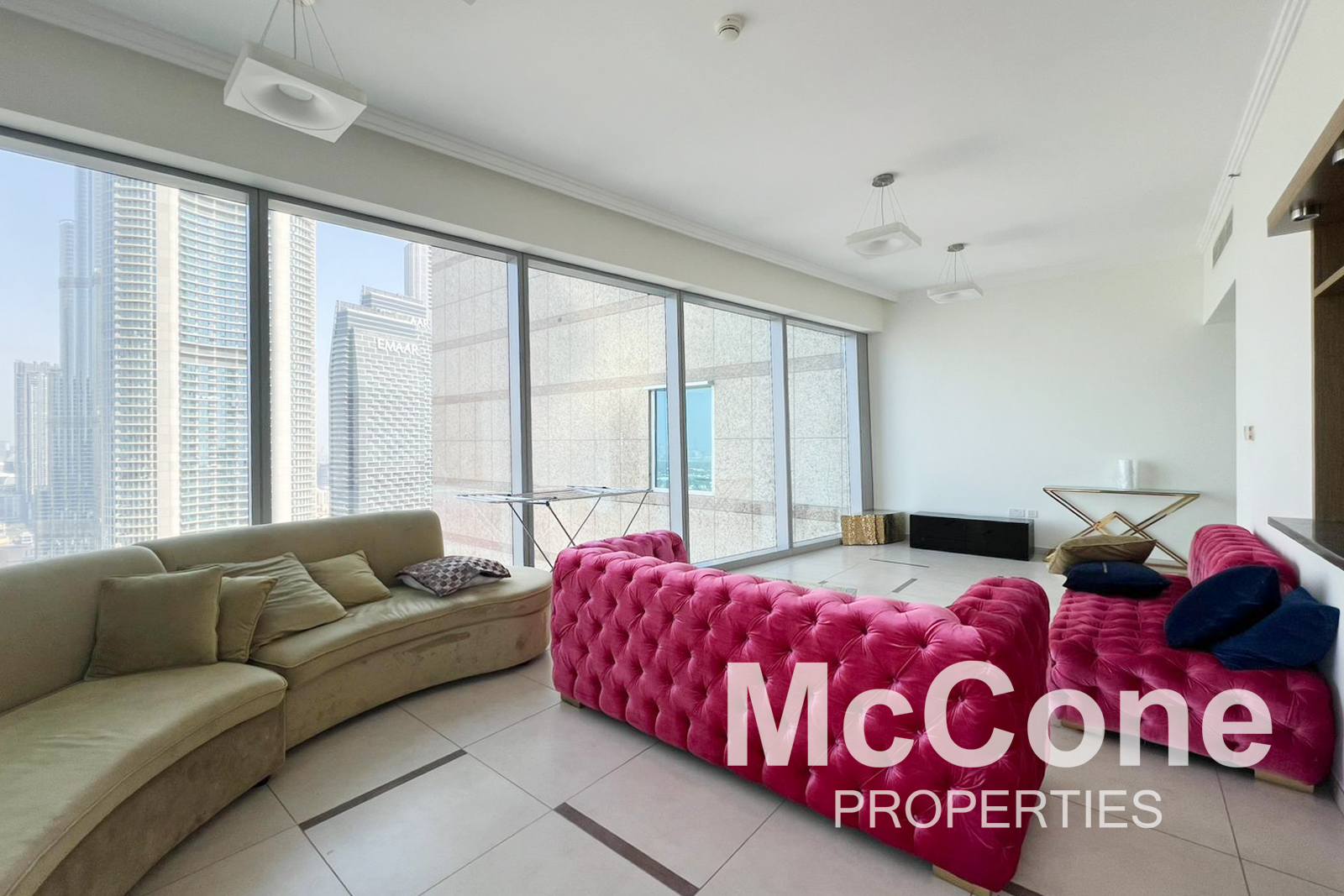 2 Bedroom Apartment for Rent in 48 Burj gate, Downtown Dubai — photo 2 of 11