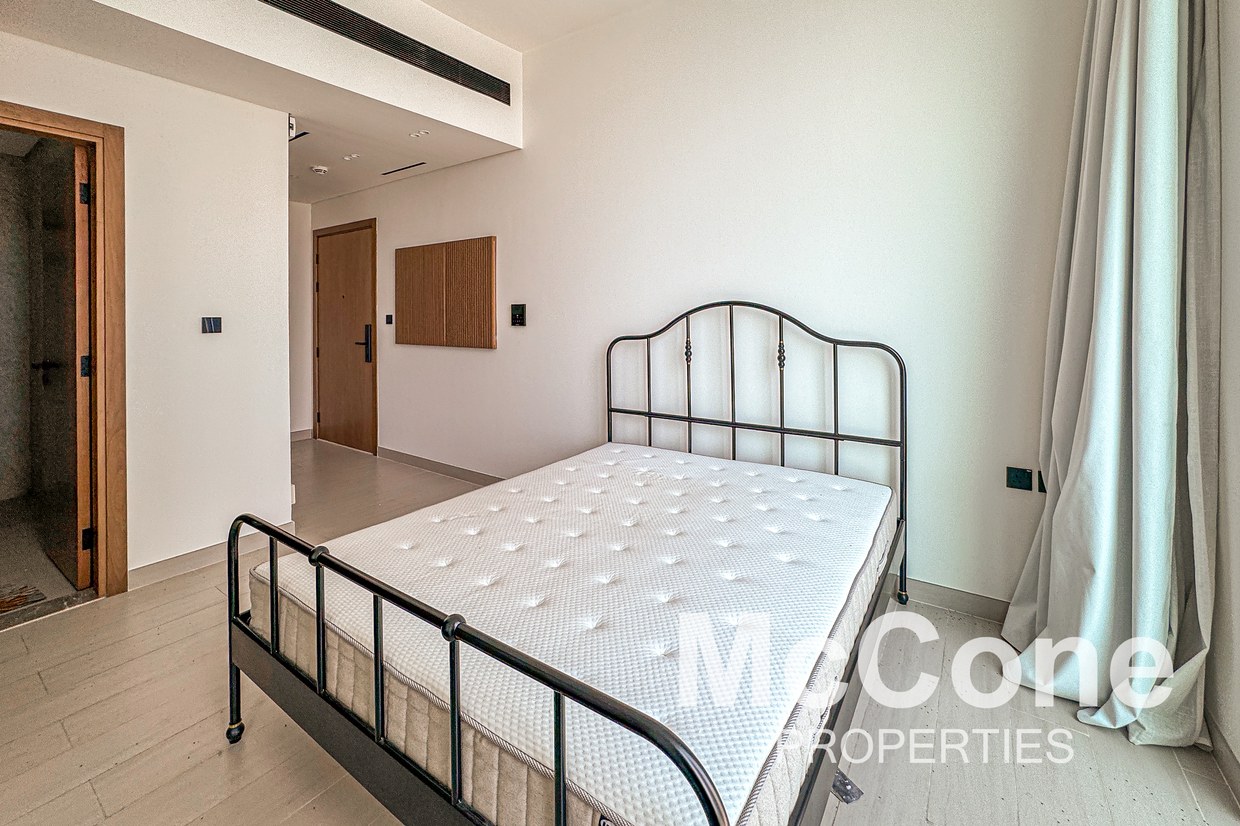 Studio Apartment for Rent in Binghatti Gardenia, Jumeirah Village Circle — photo 4 of 13