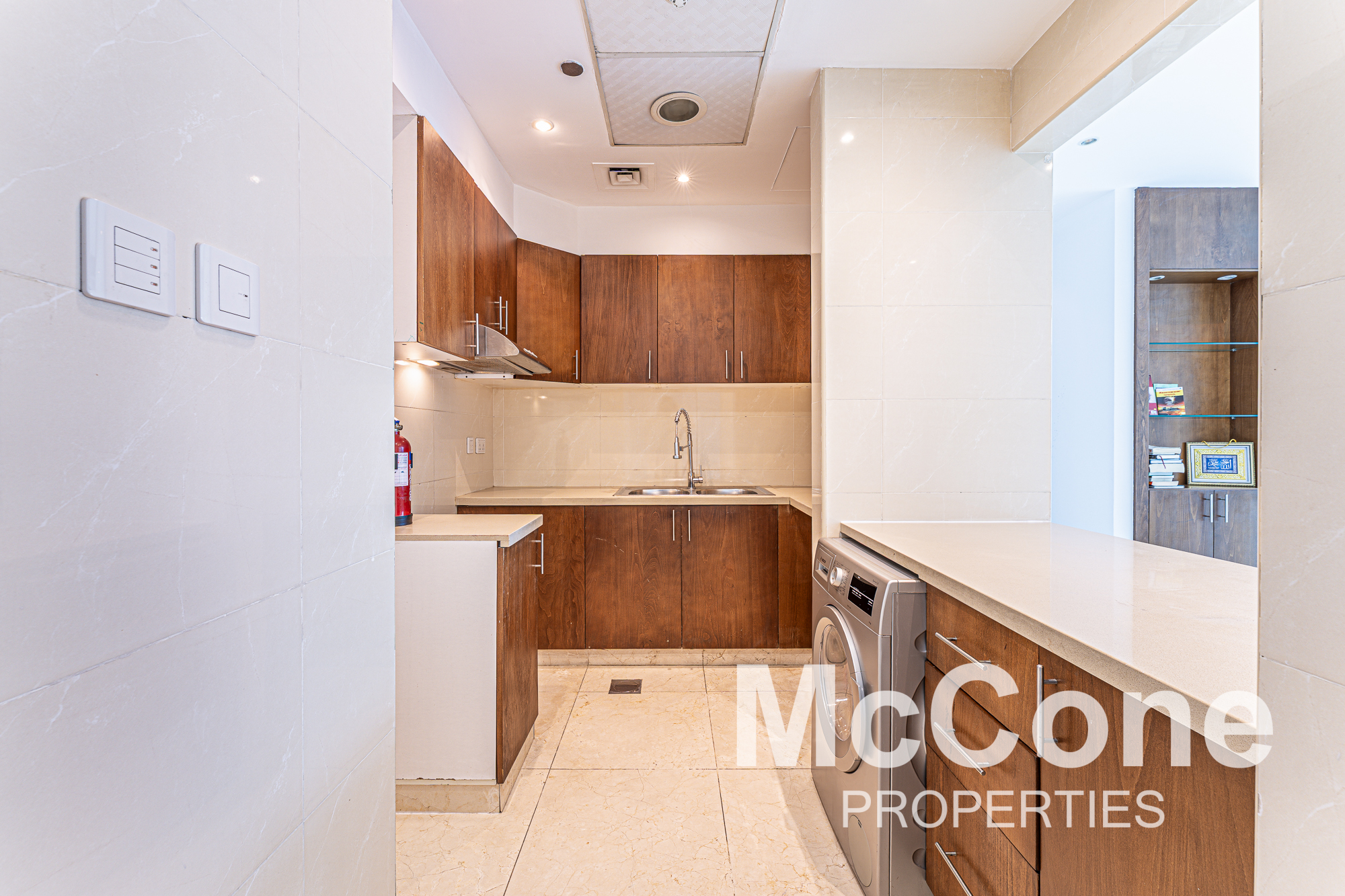 2 Bedroom Apartment for Rent in Orra Marina, Dubai Marina — photo 3 of 15