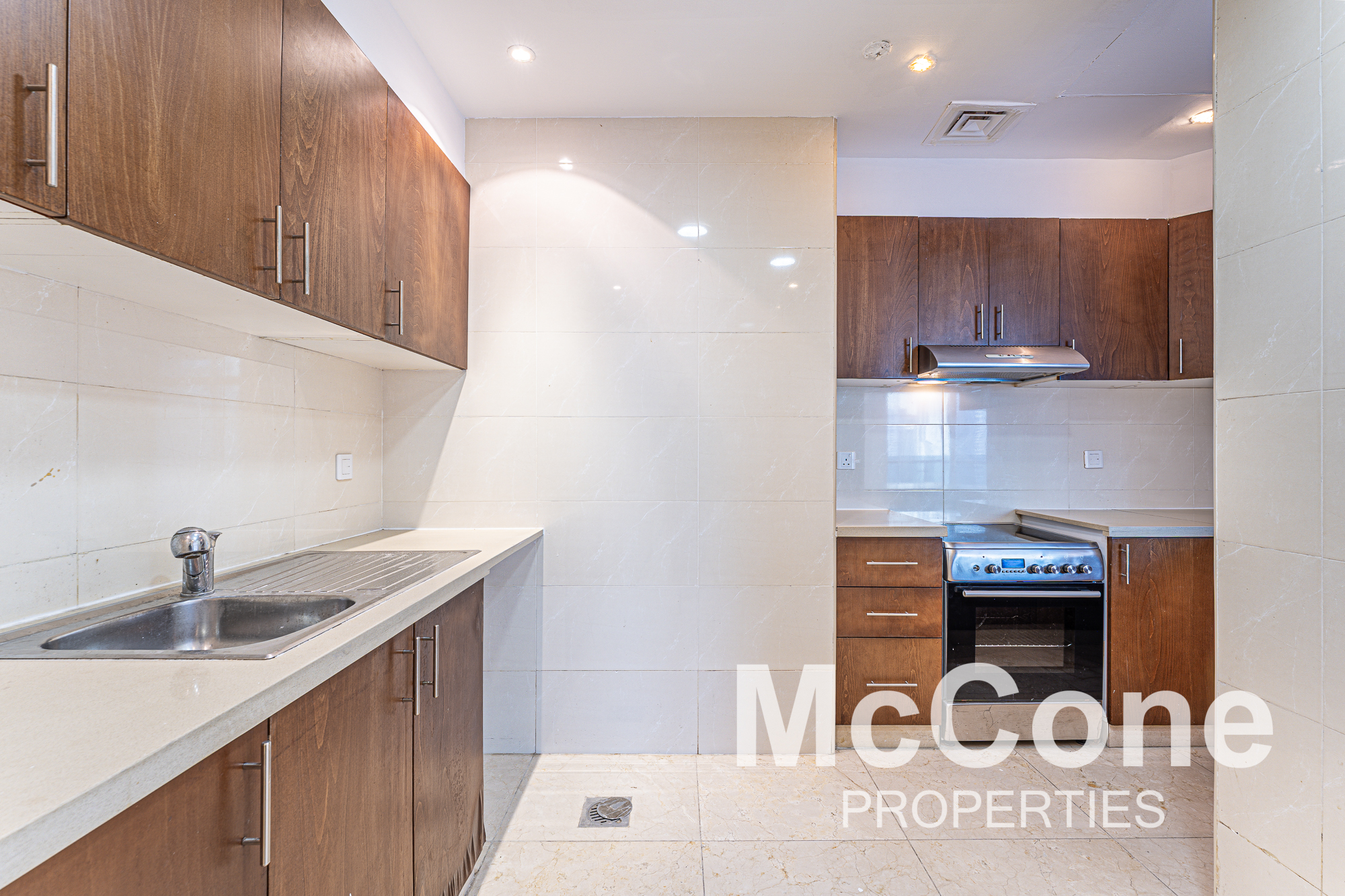 1 Bedroom Apartment for Rent in Orra Marina, Dubai Marina — photo 3 of 13