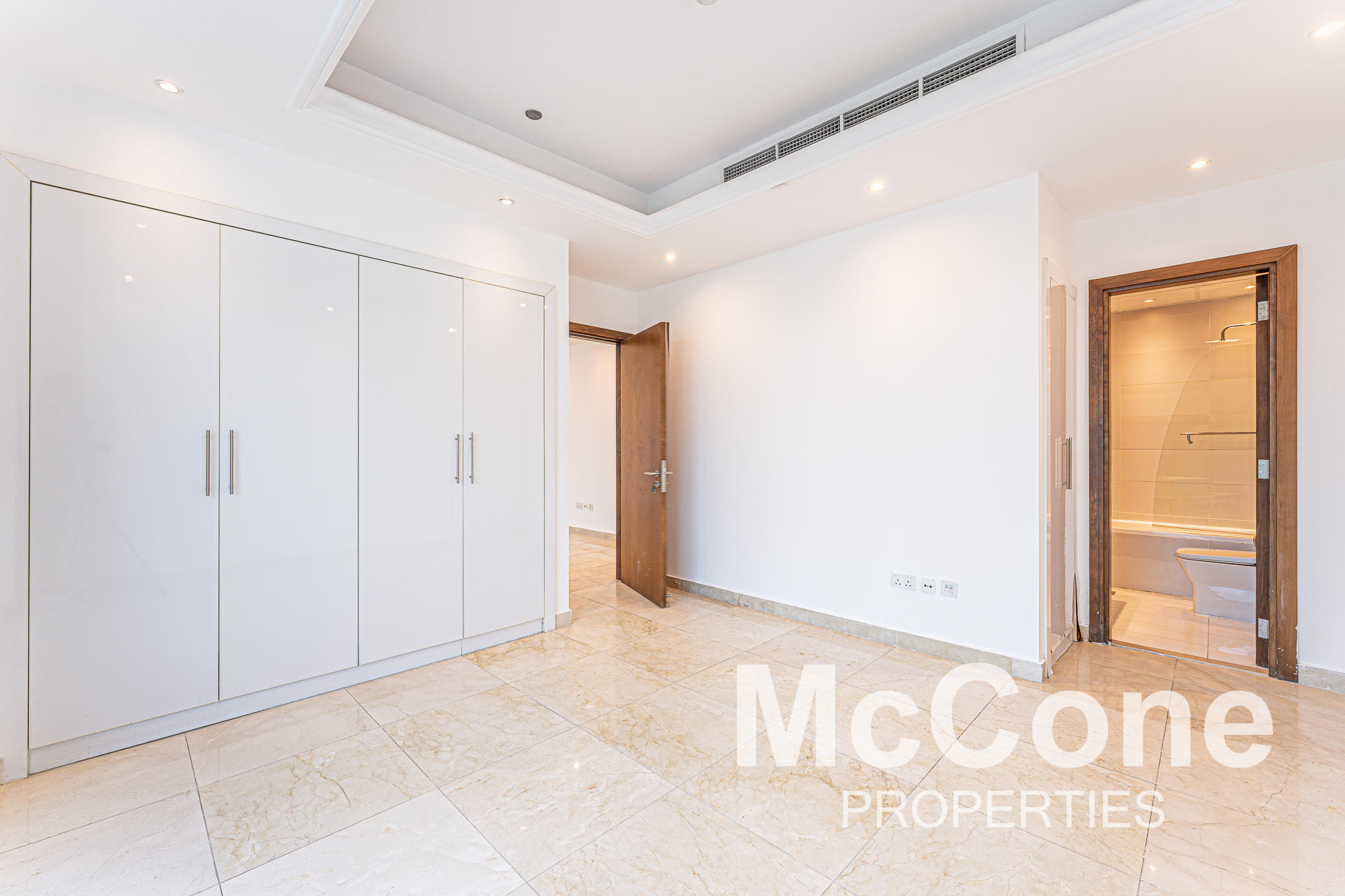 1 Bedroom Apartment for Rent in Orra Marina, Dubai Marina — photo 7 of 14