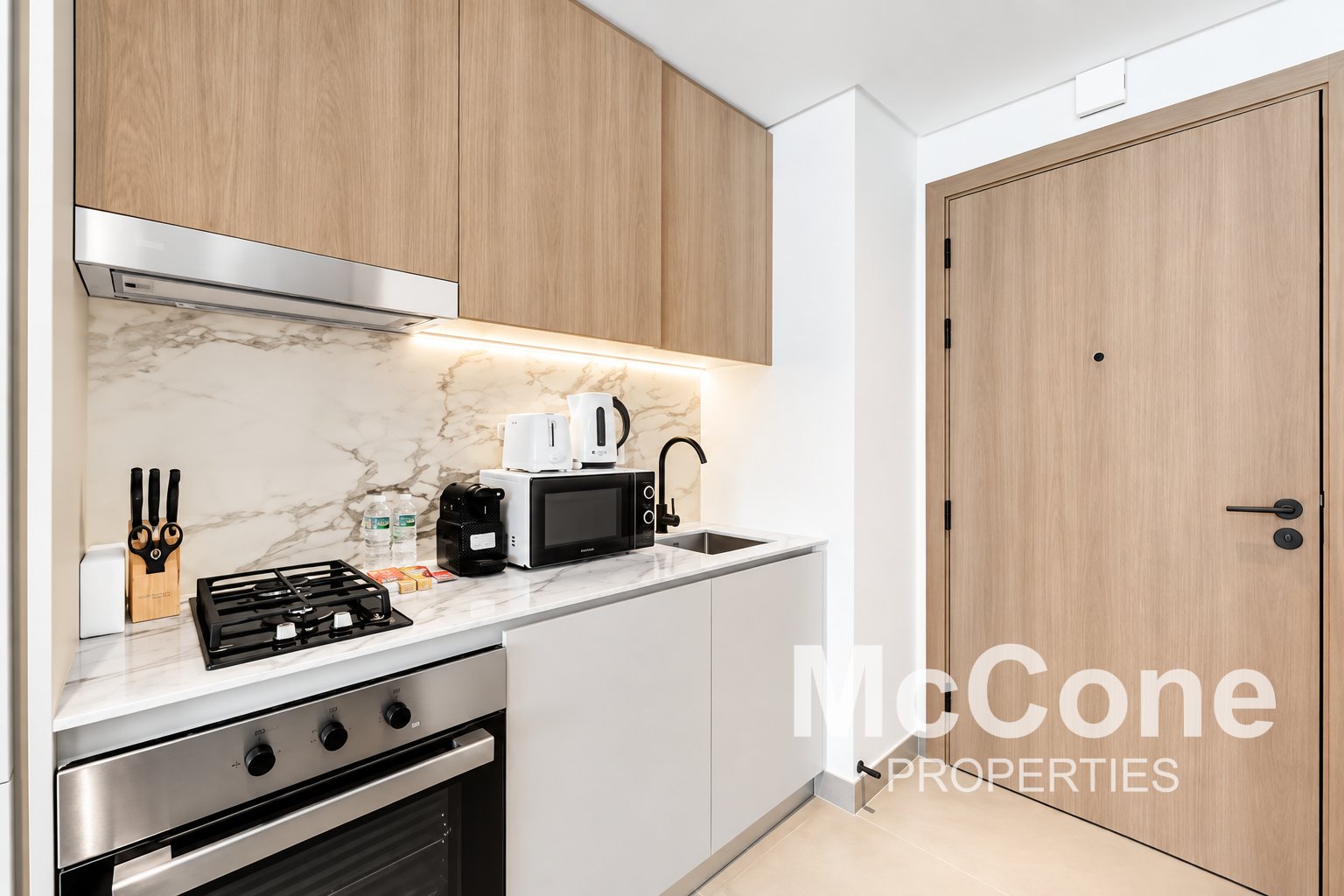 Studio Apartment for Rent in Oxford Terraces, Jumeirah Village Circle — photo 5 of 13