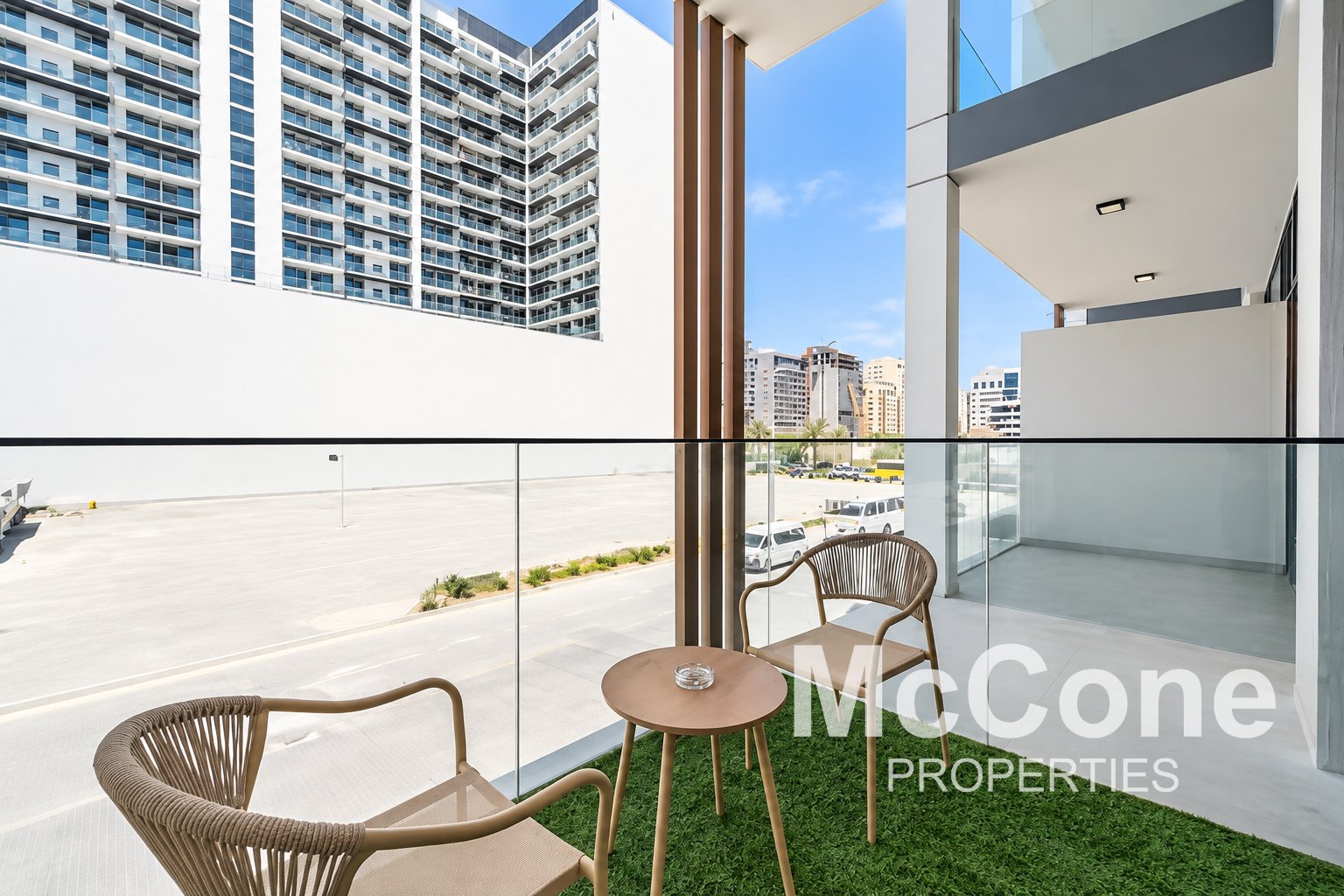 Studio Apartment for Rent in Oxford Terraces, Jumeirah Village Circle — photograph 12 of 13