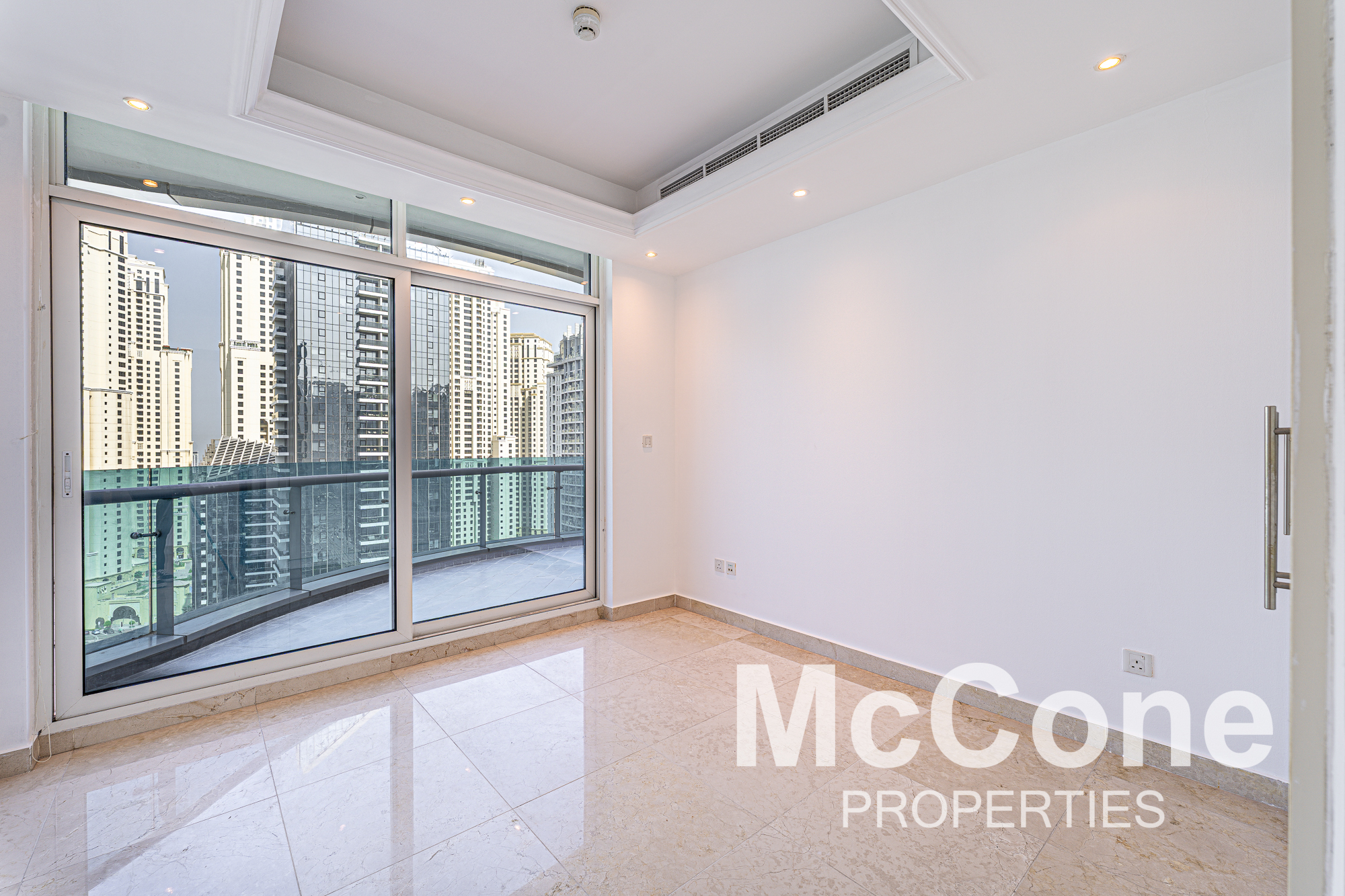 2 Bedroom Apartment for Rent in Orra Marina, Dubai Marina — photo 4 of 15