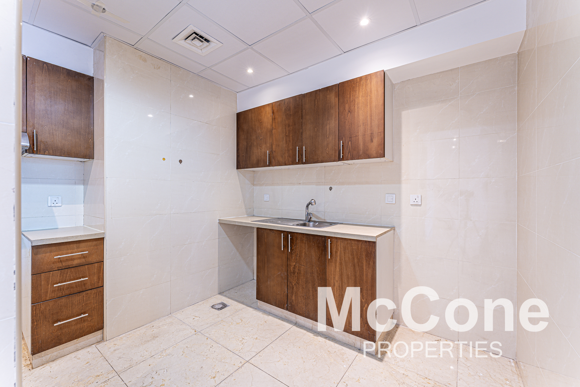 1 Bedroom Apartment for Rent in Orra Marina, Dubai Marina — photo 5 of 14