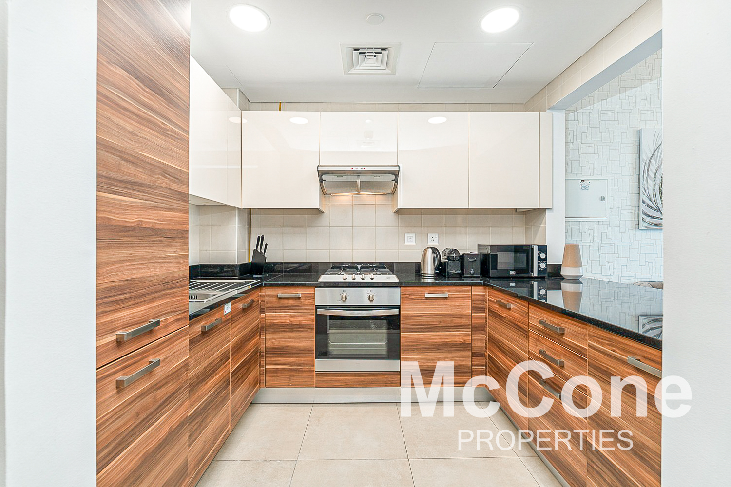 1 Bedroom Apartment for Rent in Sparkle Tower 3, Dubai Marina — photo 8 of 15