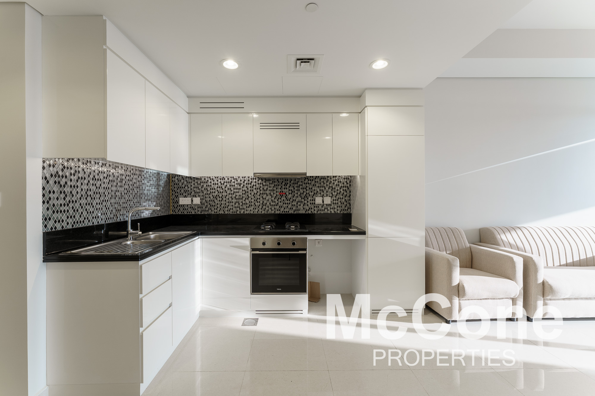 2 Bedroom Apartment for Rent in Aykon City Tower C, Business Bay — photo 3 of 13