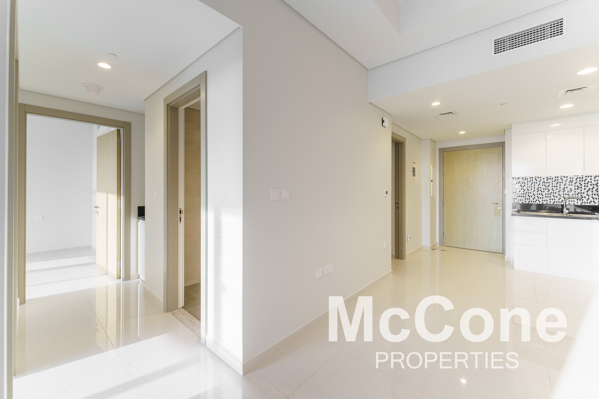 2 Bedroom Apartment for Rent in Aykon City Tower C, Business Bay — photo 4 of 13