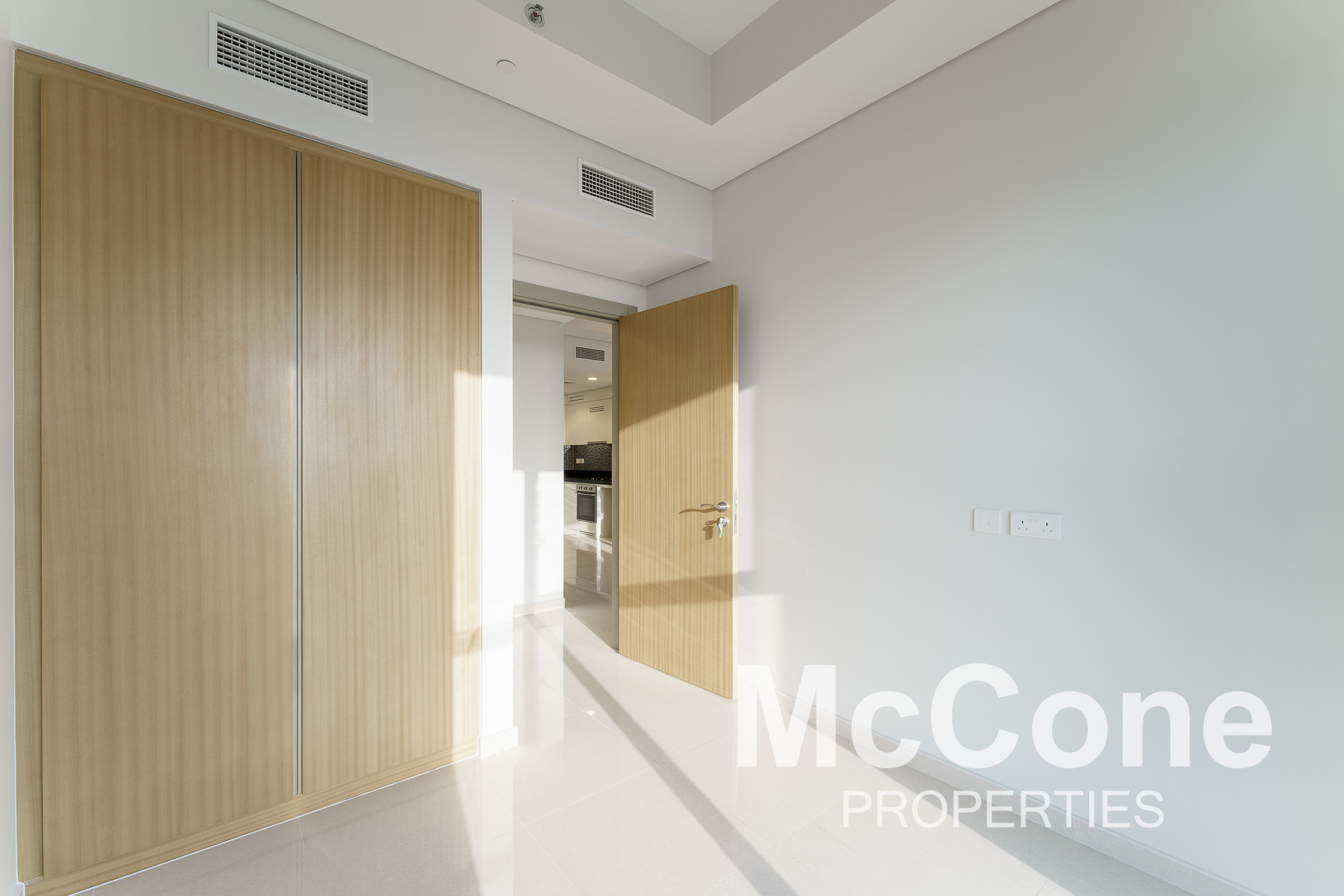 2 Bedroom Apartment for Rent in Aykon City Tower C, Business Bay — photo 8 of 13