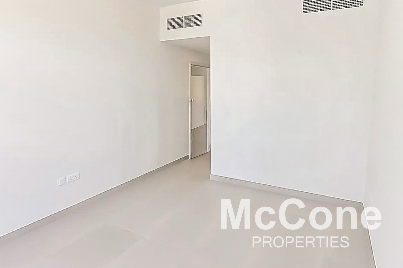 4 Bedroom Villa for Rent in The Pulse Beachfront 3, Dubai South (Dubai World Central) — photograph 10 of 22