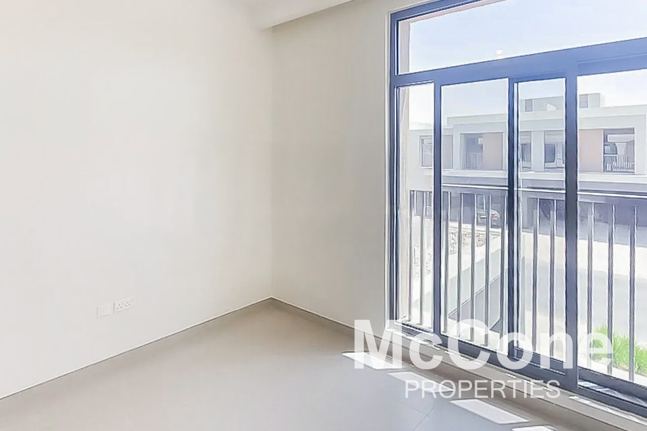 4 Bedroom Villa for Rent in The Pulse Beachfront 3, Dubai South (Dubai World Central) — photograph 16 of 22