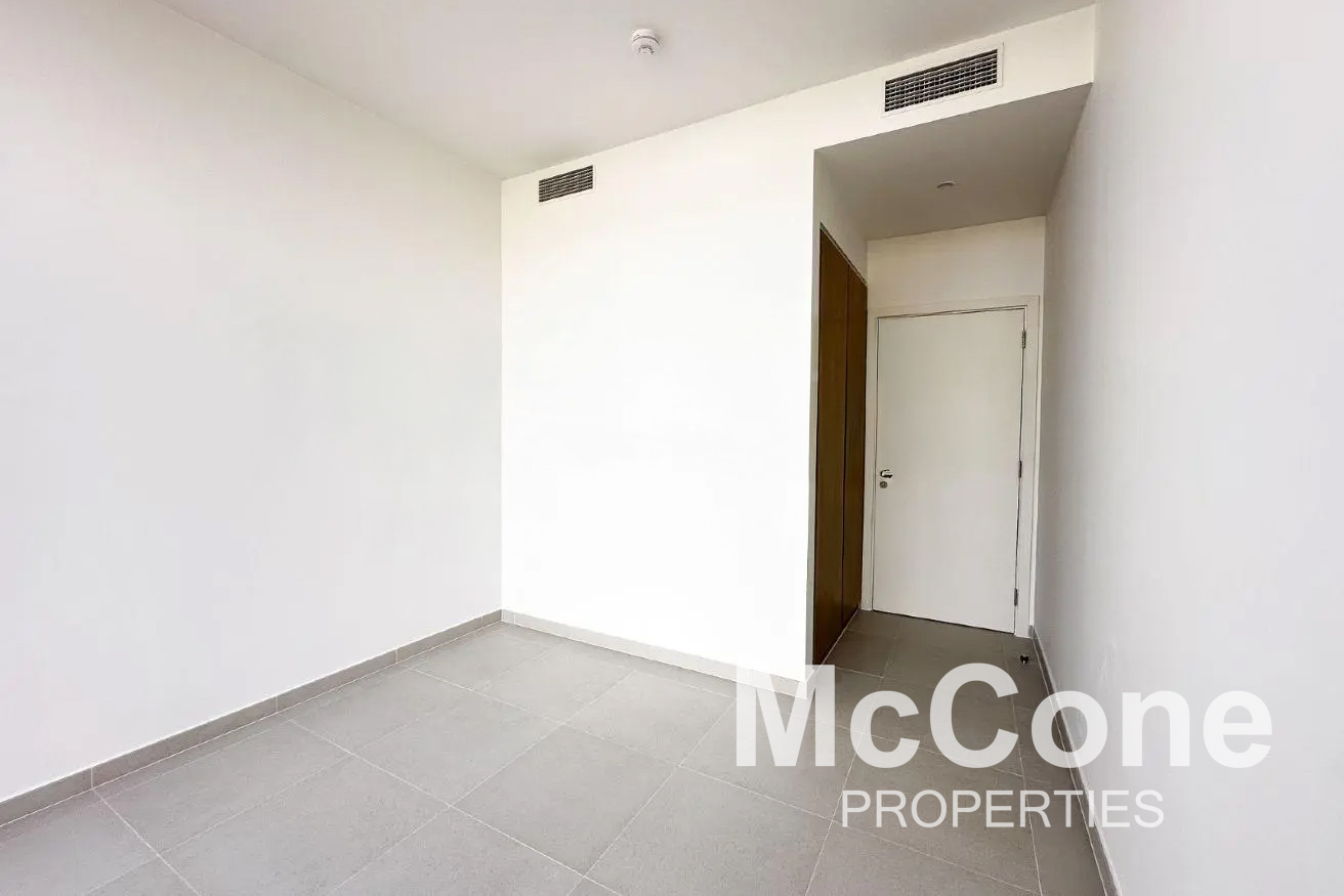 4 Bedroom Villa for Rent in Greenview 3, Dubai South (Dubai World Central) — photograph 13 of 25