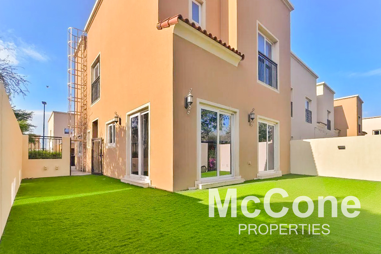 4 Bedroom Townhouse for Rent in Amaranta A, Villanova