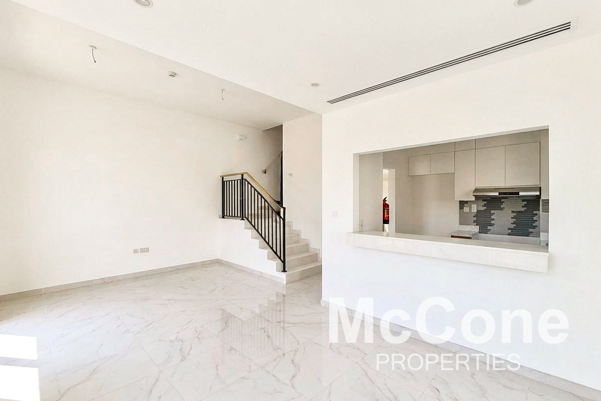 4 Bedroom Townhouse for Rent in Amaranta A, Villanova — photo 3 of 12