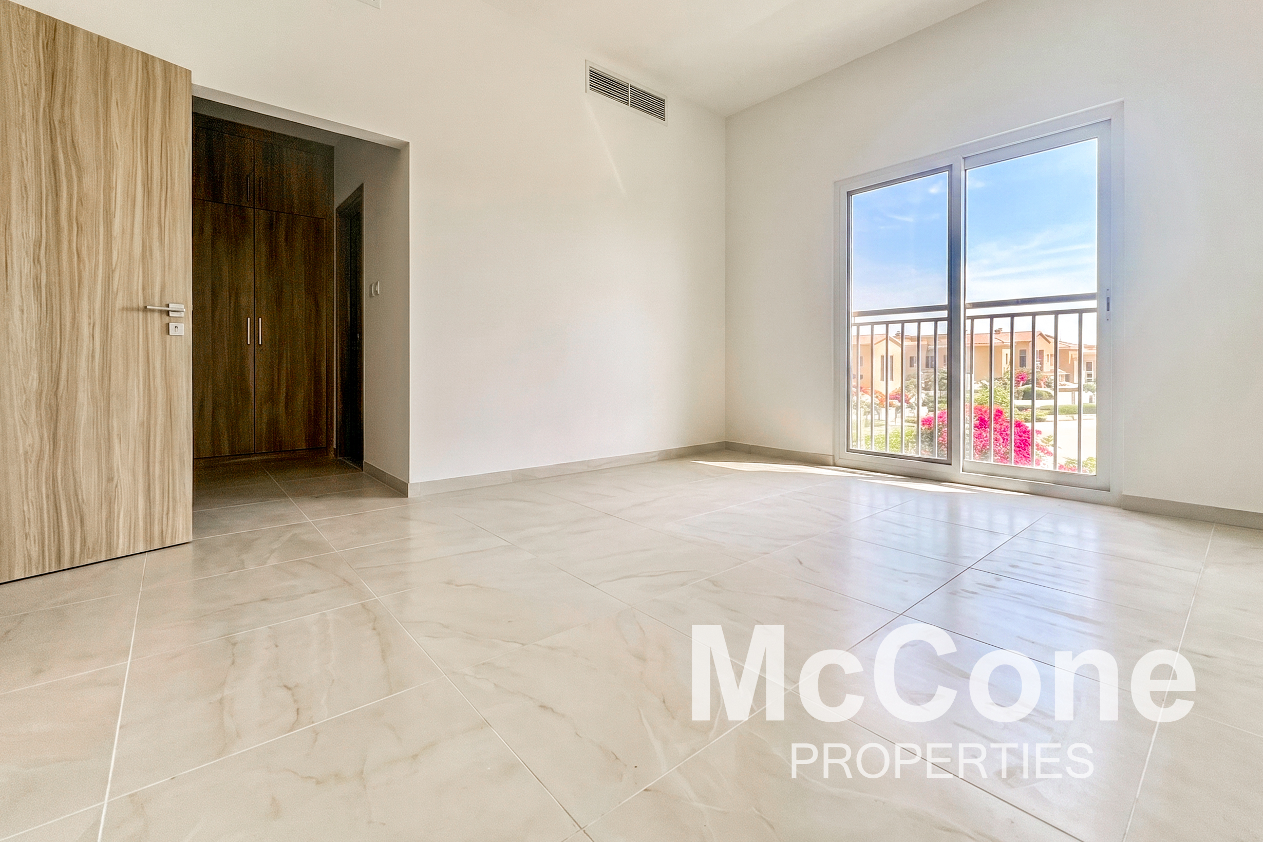 4 Bedroom Townhouse for Rent in Amaranta A, Villanova — photo 5 of 12