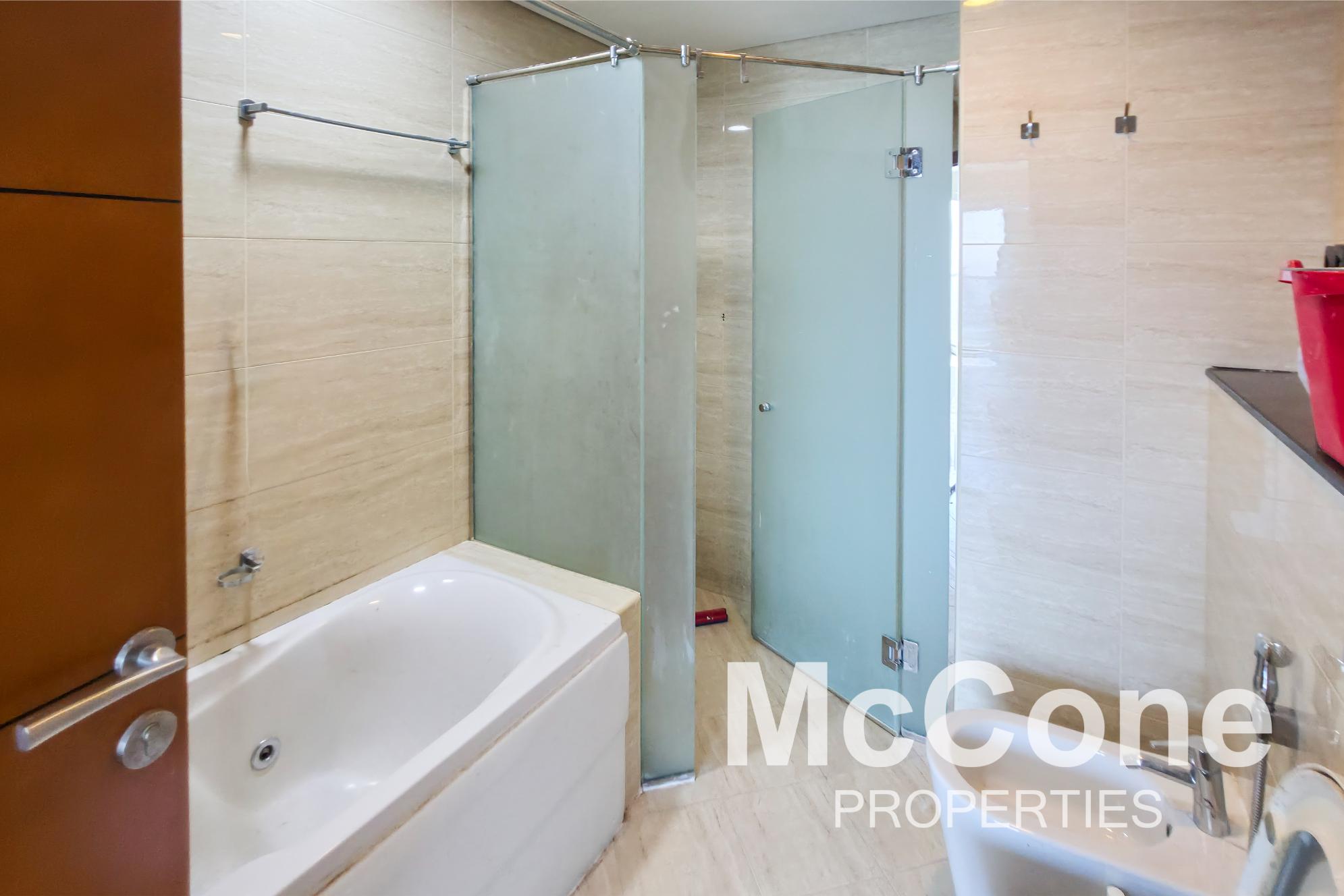 1 Bedroom Apartment for Rent in Ocean Heights, Dubai Marina — photograph 13 of 16