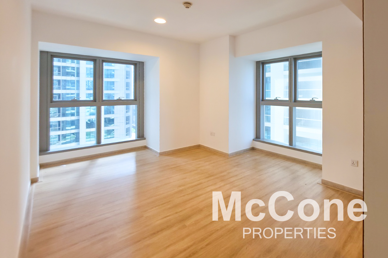 2 Bedroom Apartment for Rent in Princess Tower, Dubai Marina — photo 2 of 20