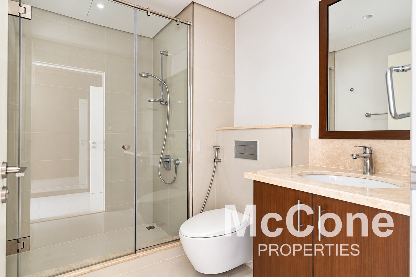 2 Bedroom Apartment for Rent in Boulevard Crescent Tower 2, Downtown Dubai — photograph 15 of 20