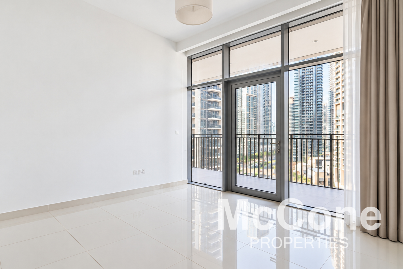 2 Bedroom Apartment for Rent in Boulevard Crescent Tower 2, Downtown Dubai — photo 7 of 20