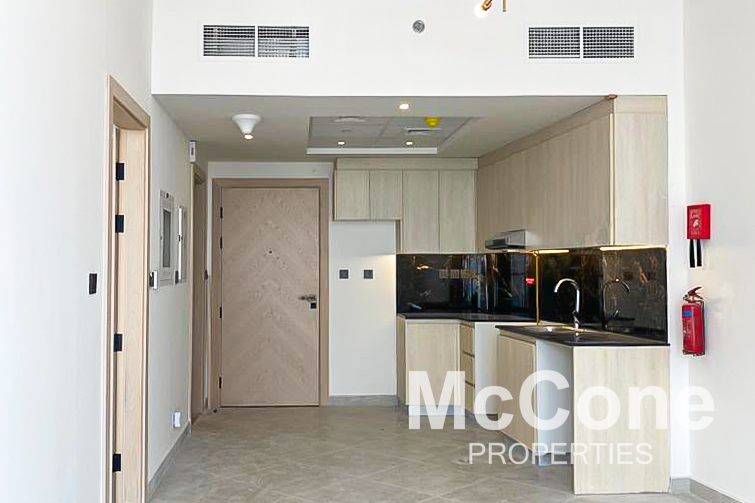 1 Bedroom Apartment for Rent in Binghatti Avenue, Al Jaddaf — photo 4 of 12